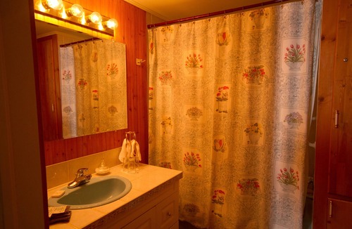 Wolfville Bed & Breakfast | Victoria's Historic Inn