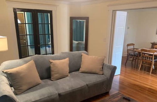 South Side Apartment | Victoria’s Place