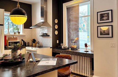 Elora Apartment | Victorian Apartment in the heart of Elora