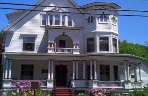 Towanda Bed & Breakfast | Victorian Charm Inn