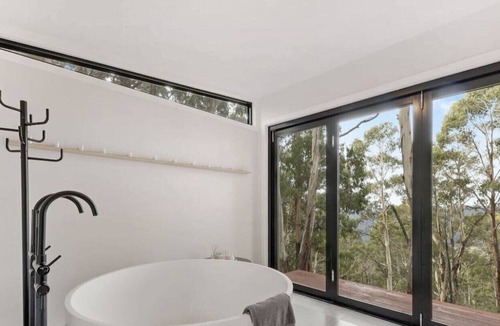 Tolmie Ski Chalet | Victorian High Country at its absolute finest