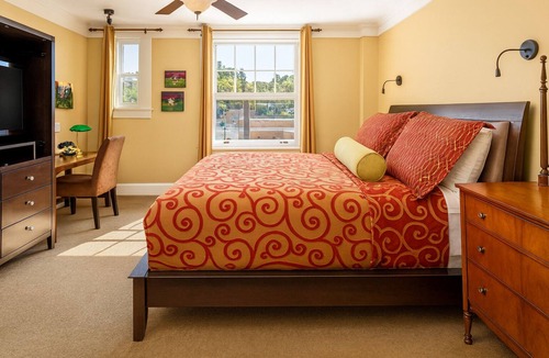 Astoria Hotel | Victorian Hotel Room w/Heated Tile Floors & Original Artwork in Downtown