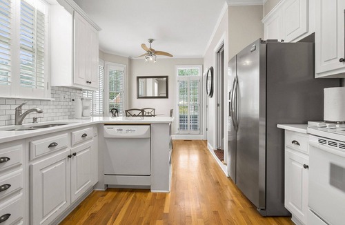 Fayetteville House | Victorian House located minutes from Trilith Studios