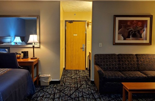 Central City Hotel | Victorian Inn