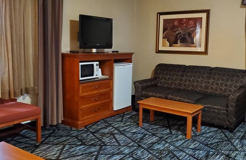Central City Hotel | Victorian Inn