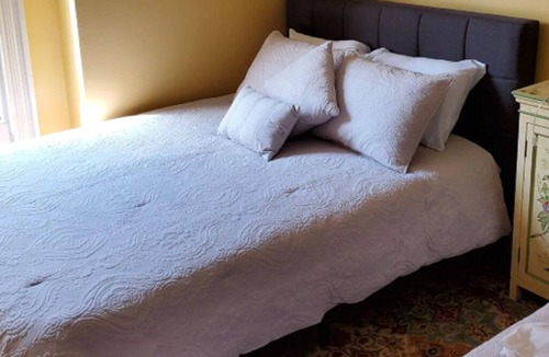 Downtown Portland Apartment | Victorian Parlor Suite