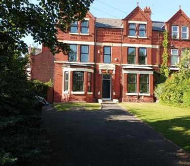 Bootle Bed & Breakfast | Victorian Renovation Room 6