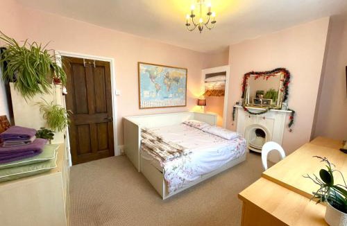 Ramsgate House | Victorian Rooms by Beach