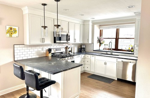 Victorian Village House | Victorian Village Townhome, large living space in the heart of the short north!
