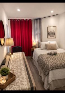 Sandy Hill House | Victorian2 Henderson Héritage Home