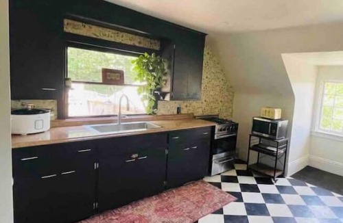 Council Bluffs House | Victorian’s Upper Level, with pool & backyard!