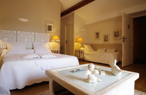 Bizanet Bed & Breakfast | Victorine Guest Room