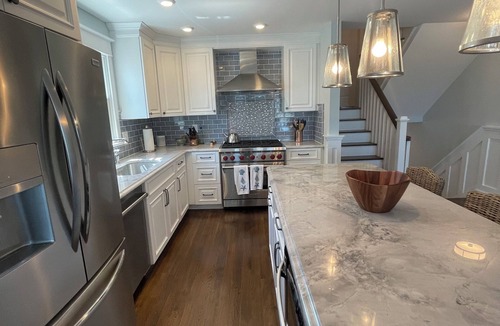 Goshen House | Victory Point - 4 Bedroom Bayfront w/pool - Avalon, NJ - Sleeps 12