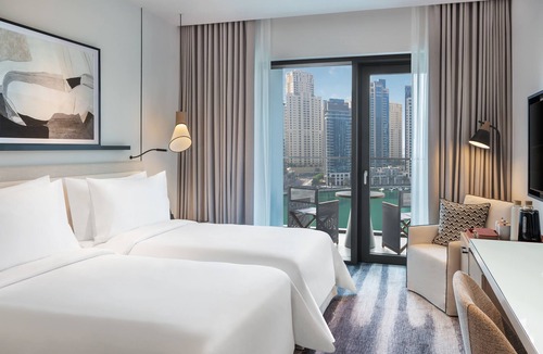 Dubai Marina Hotel | Vida Dubai Marina & Yacht Club