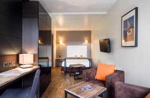 Lille Centre Ville Apartment | Vieille Bourse - Studio close to stations and old city - Welkeys