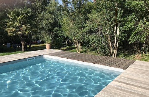 Villeneuve d'Aveyron House | Vieille Ferme Rénovée Avec Piscine Dans un Jardin Arboré de 9 500 m²