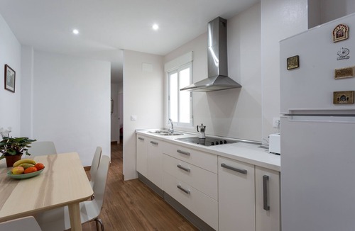 San Francisco-Ribera Apartment | Viento de Corredera - Apartment in the historic center