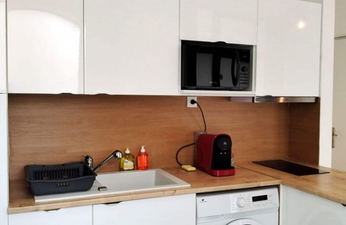 Vierzon Apartment | Vierzon Centre - nice T2 - balneotherapy - wifi