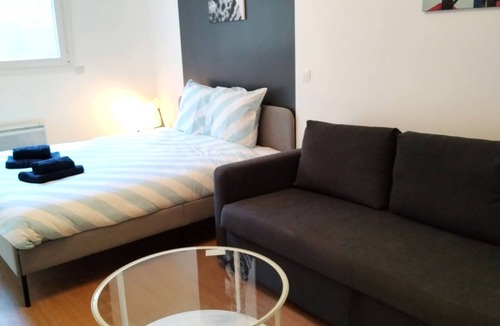 Vierzon Apartment | Vierzon Centre - nice T2 - balneotherapy - wifi