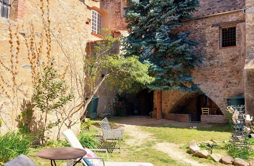 Molitg-les-Bains Apartment | Vieux Chateau Le Casteil, furnished studio in a 15th century castle fort.