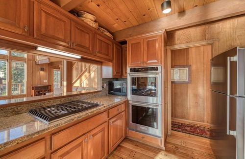 Lake Forest House | View at Dollar Point by Tahoe Getaways - Lake Views in Tahoe City