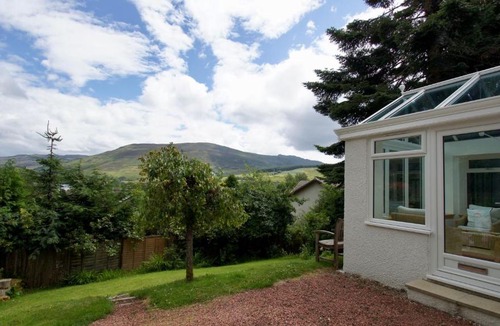 Lochearnhead House | View Cottage