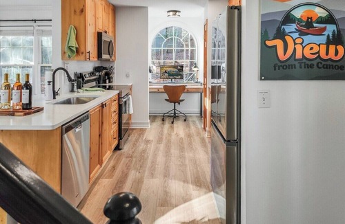 Big Canoe Cabin | View from the Canoe | Resort Access, Views & Games