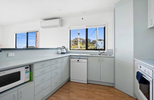 Lorne House | View from the Hill