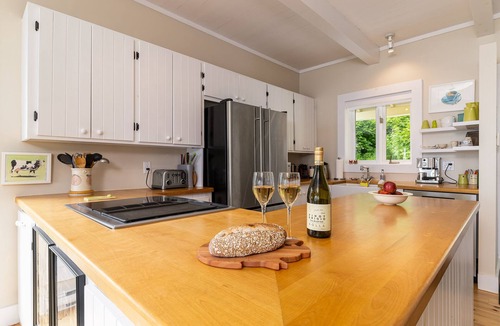 Saint Irenee House | View is magnificent on the St-Lawrence River!
