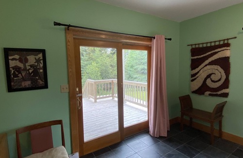 Eastport House | View Of Ocean on second story , Open Concept Living, Walk To Downtown. A/C.