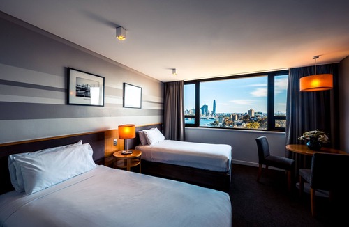 North Sydney Hotel | View Sydney