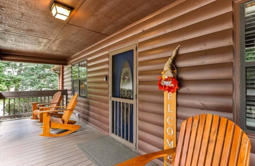 Walnut Mountain Cabin | View-ti-Ful Spendor - Gorgeous Mountain Views -