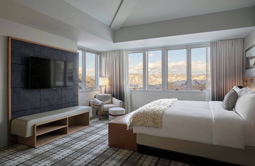 Snowmass Village Resort | Viewline Resort Snowmass, Autograph Collection