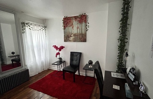 Meriden House | Viewpoints a comfy getaway