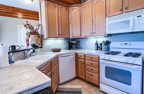 Auburn House | Views-2 Kitchens-2 Laundry Rooms-Game Room-Garage