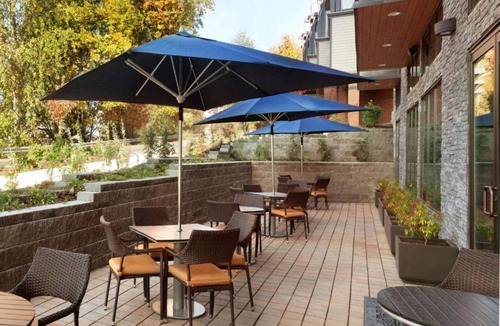 Renton House | VIEWS ACROSS LAKE WASHINGTON