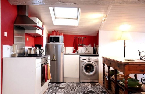 Saint-Michel Apartment | Views, Elevator, Air-Conditioning and fast WiFi