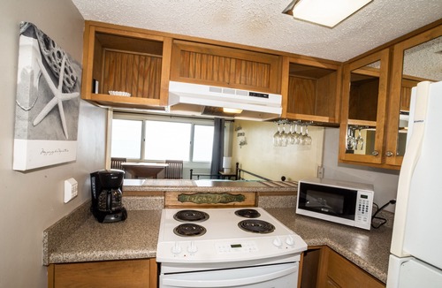 Sunnyside House | Views for miles Pinnacle Port Heated pool Check this out May & Summer