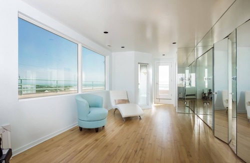 Southend House | VIEWS FROM EVERY ROOM!