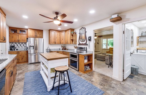 Garfield House | VIEWS! Lake Home w/2 Decks, Boat Parking & Peace