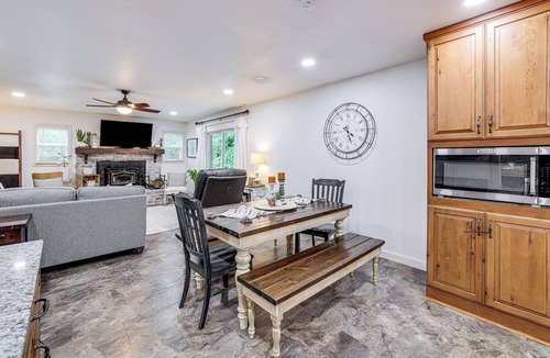 Garfield House | VIEWS! Lake Home w/2 Decks, Boat Parking & Peace