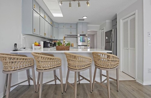 Old Ponte Vedra Beach House | VIEWS! Newly renovated single family home on cul de sac with pool close to beach access!