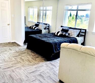 East San Jose Apartment | Views on the Hill