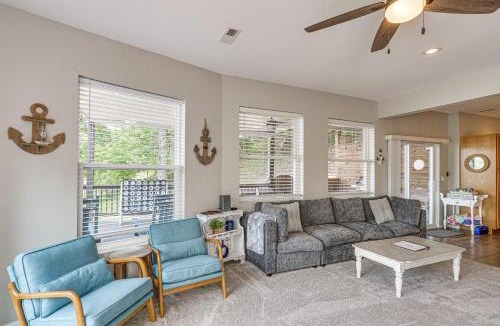 Climax Springs House | Views & Private Dock: Lake of the Ozarks Retreat!