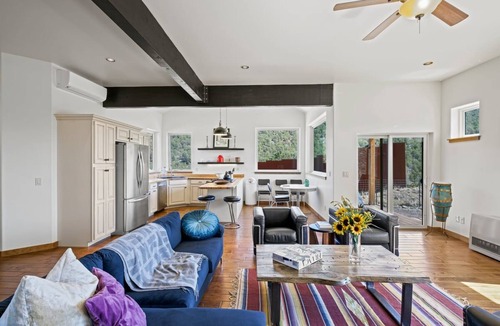 Ridgway House | Views Views and more Views