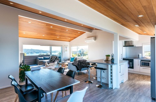 Surfdale House | Views views and more views.