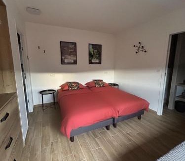 Villers-Marmery Apartment | Vignes au Balcon