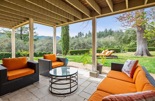 Deer Park House | Vignoble House St. Helena/Napa Valley