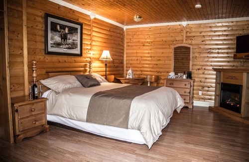 L'Anse aux Meadows Hotel | Viking Lodge Motel