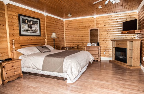 L'Anse aux Meadows Hotel | Viking Lodge Motel